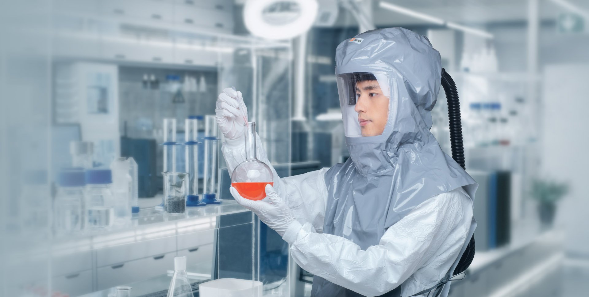 Effective protection against chemical splashes.